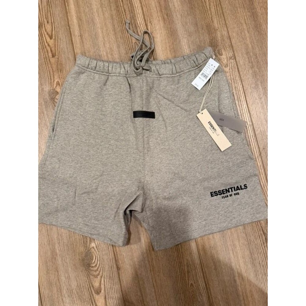 essentials fear of god M